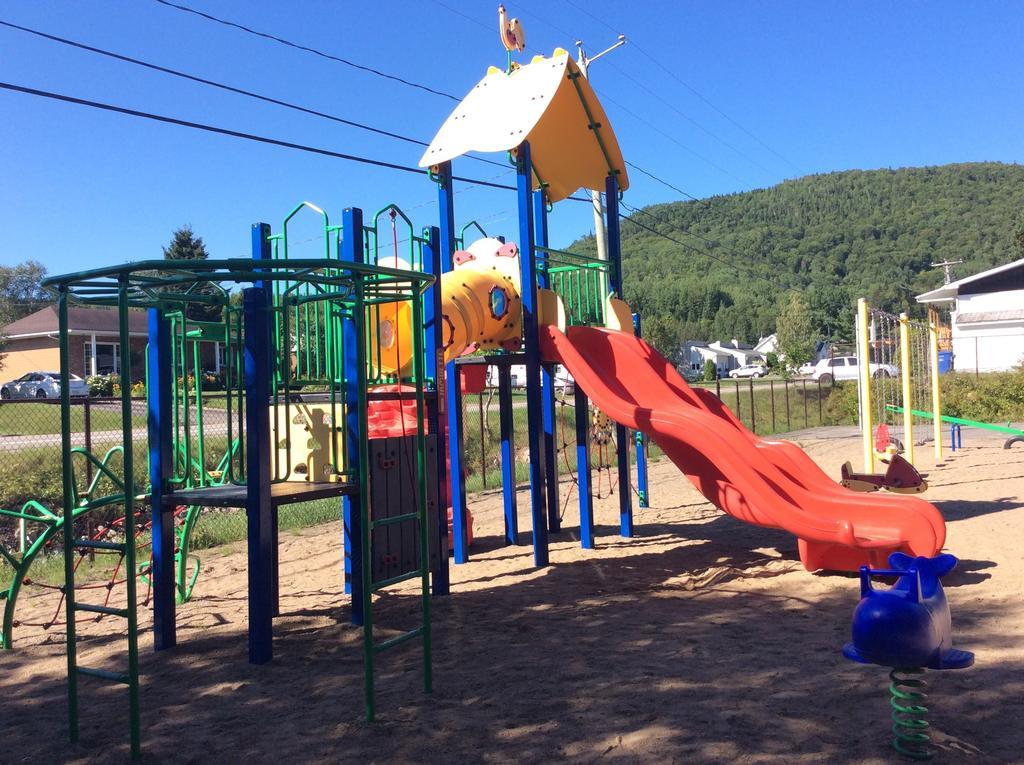 Camping Le 4 Chemins L'Anse-Saint-Jean Room photo